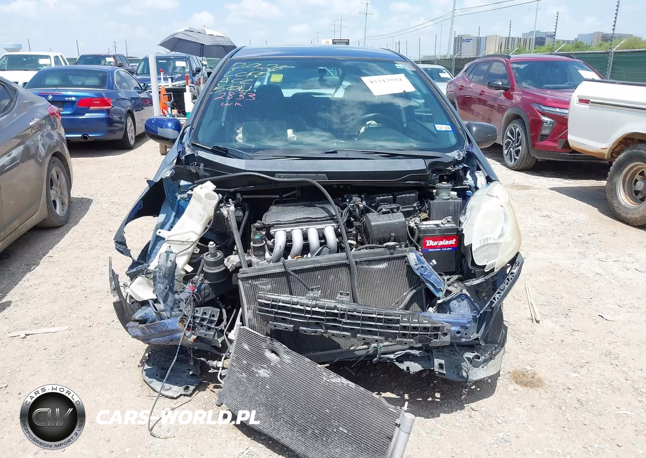 2009 Honda Fit Sport VIN:JHMGE88619S002833 - 13