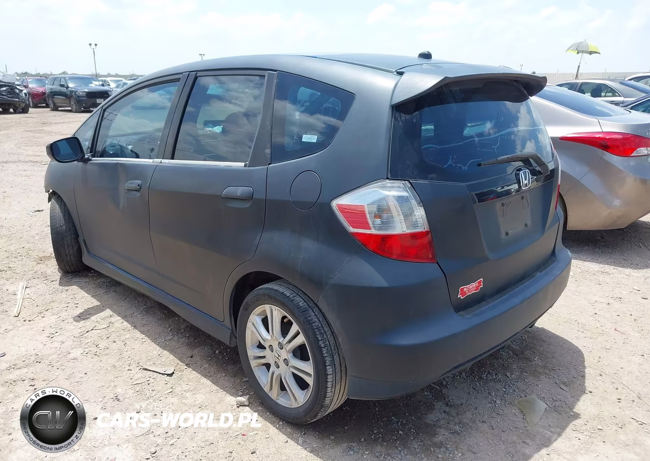 2009 Honda Fit Sport VIN:JHMGE88619S002833 - 3