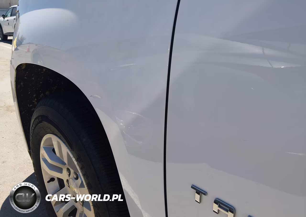 2017 Chevrolet Tahoe Ls VIN:1GNSKAEC8HR296931 - 14