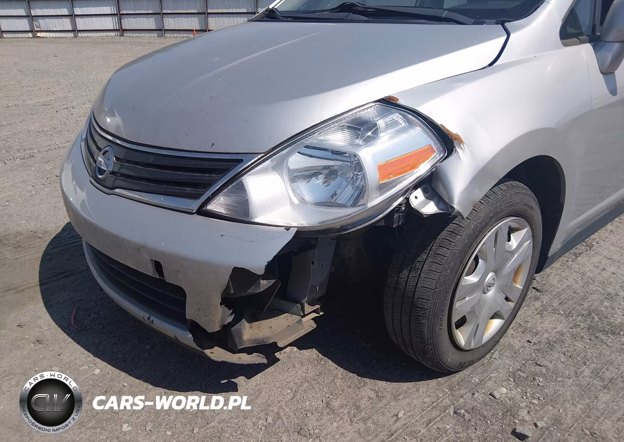 2010 Nissan Versa 1.8S VIN:3N1BC1CP4AL433097 - 6