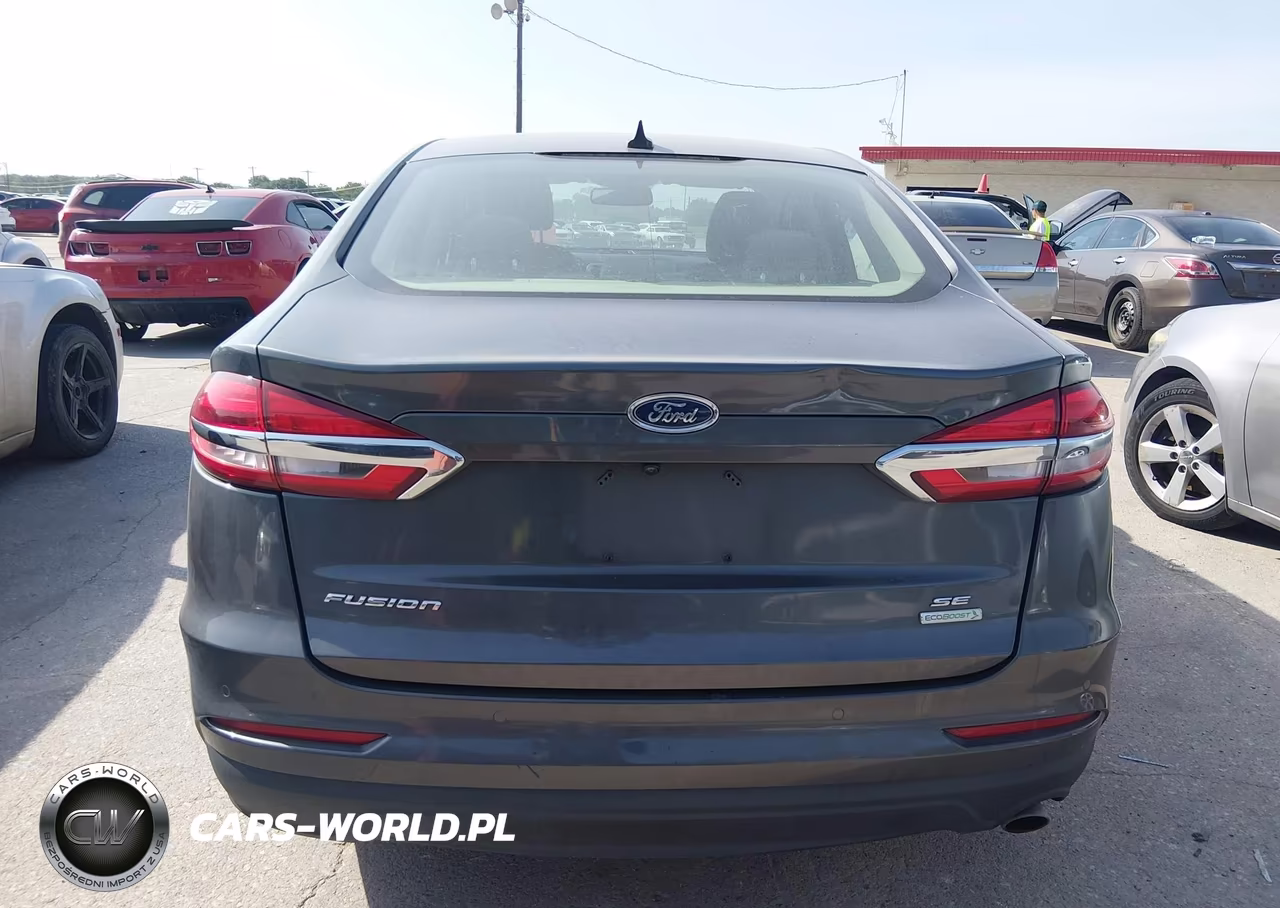 2019 Ford Fusion Se VIN:3FA6P0HD9KR103407 - 16