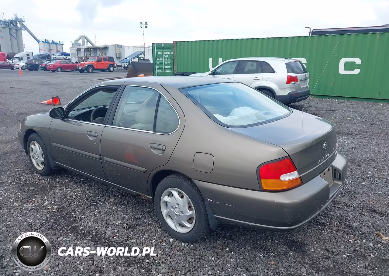1999 Nissan Altima Gle-Gxe-Se-Se-L-Xe VIN:1N4DL01D4XC181497 - 3