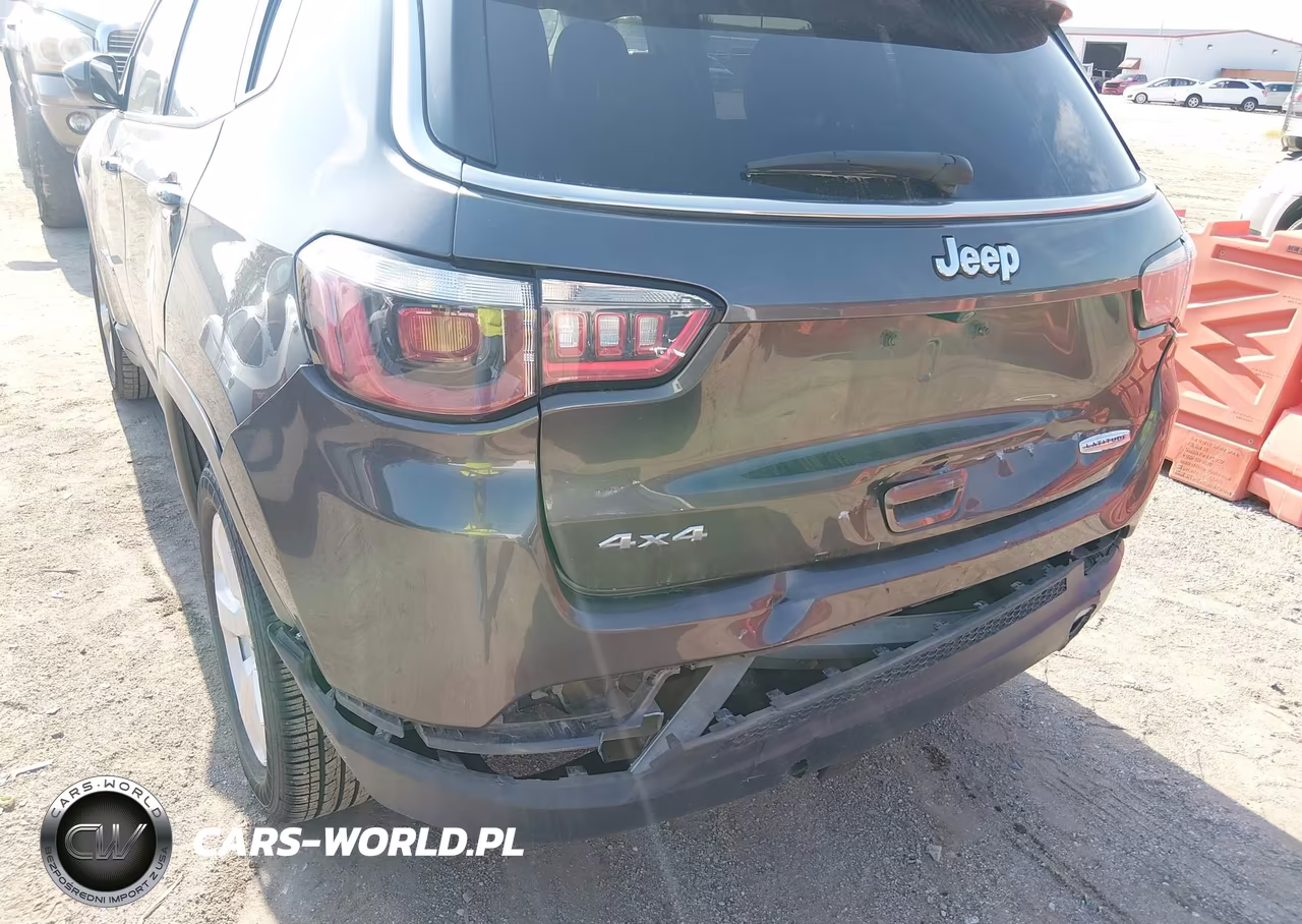 2019 Jeep Compass Latitude 4X4 VIN:3C4NJDBB2KT654125 - 6
