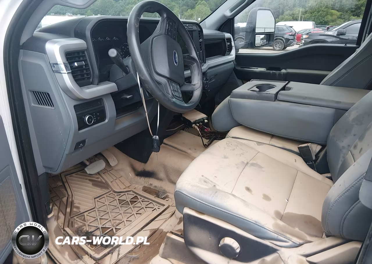 2023 Ford F-350 Chassis Xl VIN:1FD8X3HT5PEC64015 - 12