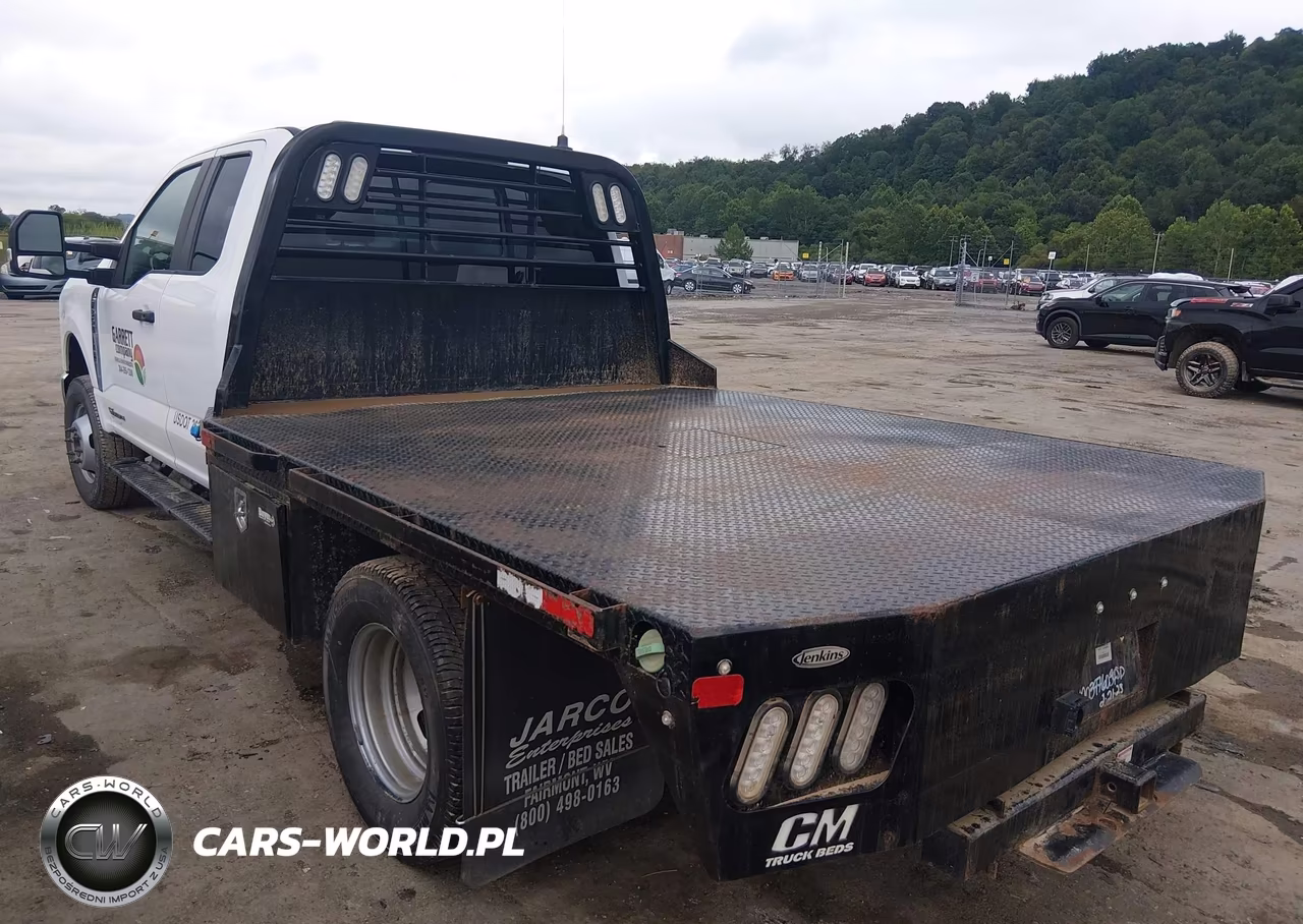 2023 Ford F-350 Chassis Xl VIN:1FD8X3HT5PEC64015 - 3