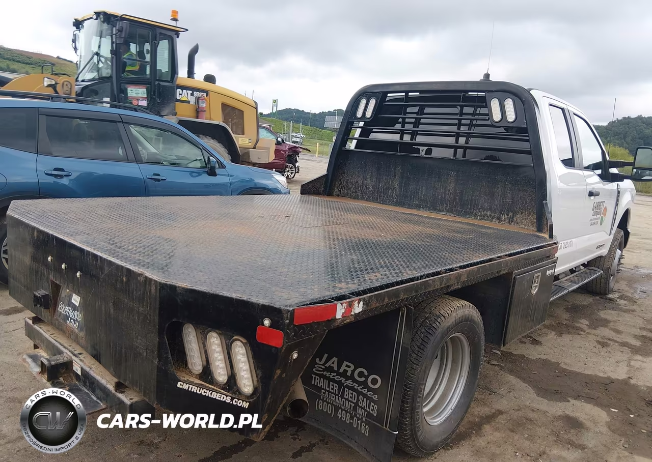 2023 Ford F-350 Chassis Xl VIN:1FD8X3HT5PEC64015 - 4