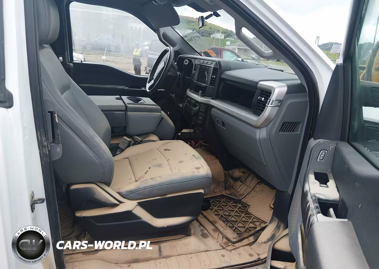 2023 Ford F-350 Chassis Xl VIN:1FD8X3HT5PEC64015 - 5