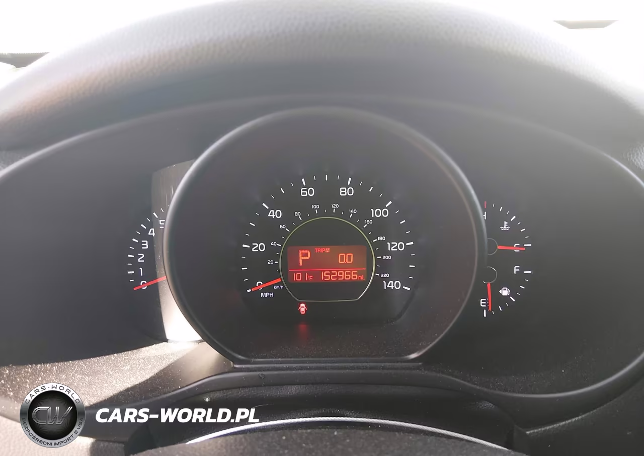 2015 Kia Soul VIN:KNDJN2A27F7128592 - 7