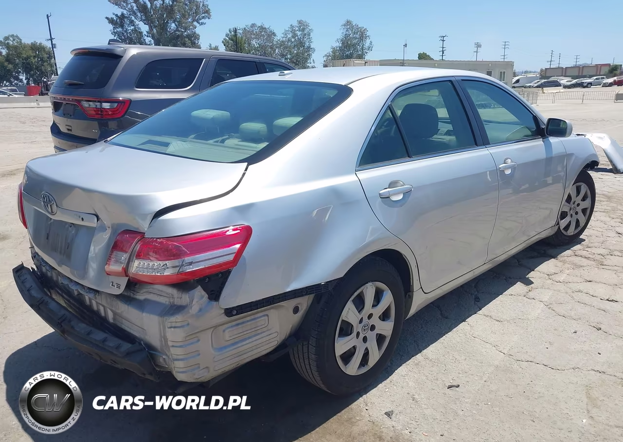 2010 Toyota Camry Le VIN:JTNBF3EK7A3001791 - 4