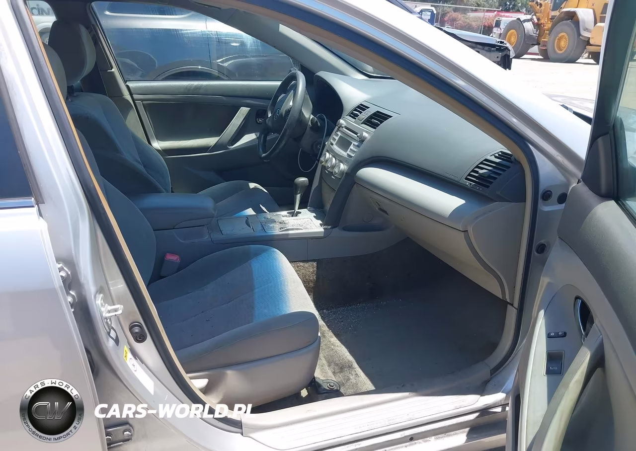 2010 Toyota Camry Le VIN:JTNBF3EK7A3001791 - 5