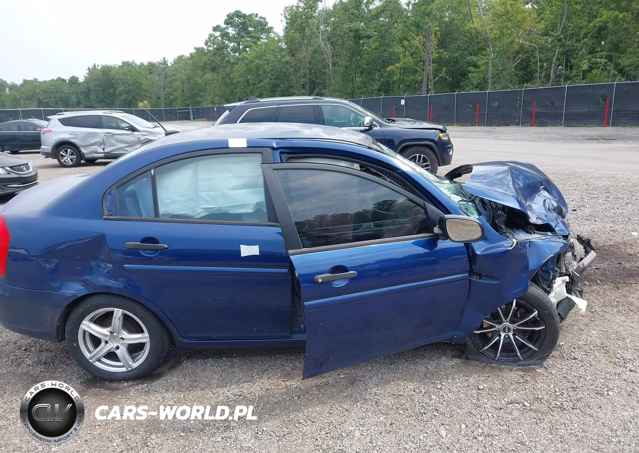 2010 Hyundai Accent Gls VIN:KMHCN4AC9AU431263 - 14
