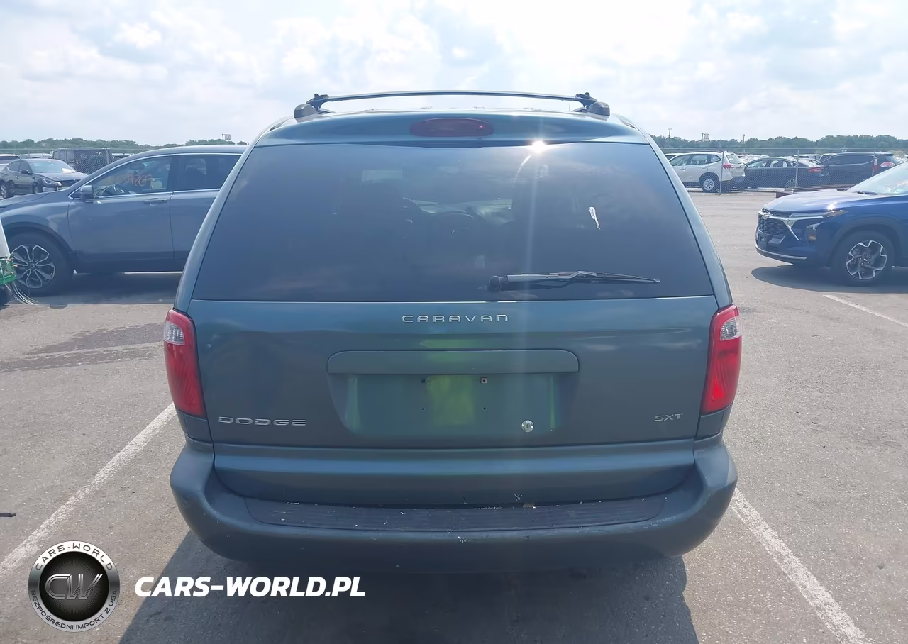 2005 Dodge Caravan Sxt VIN:1D4GP45R55B207474 - 16