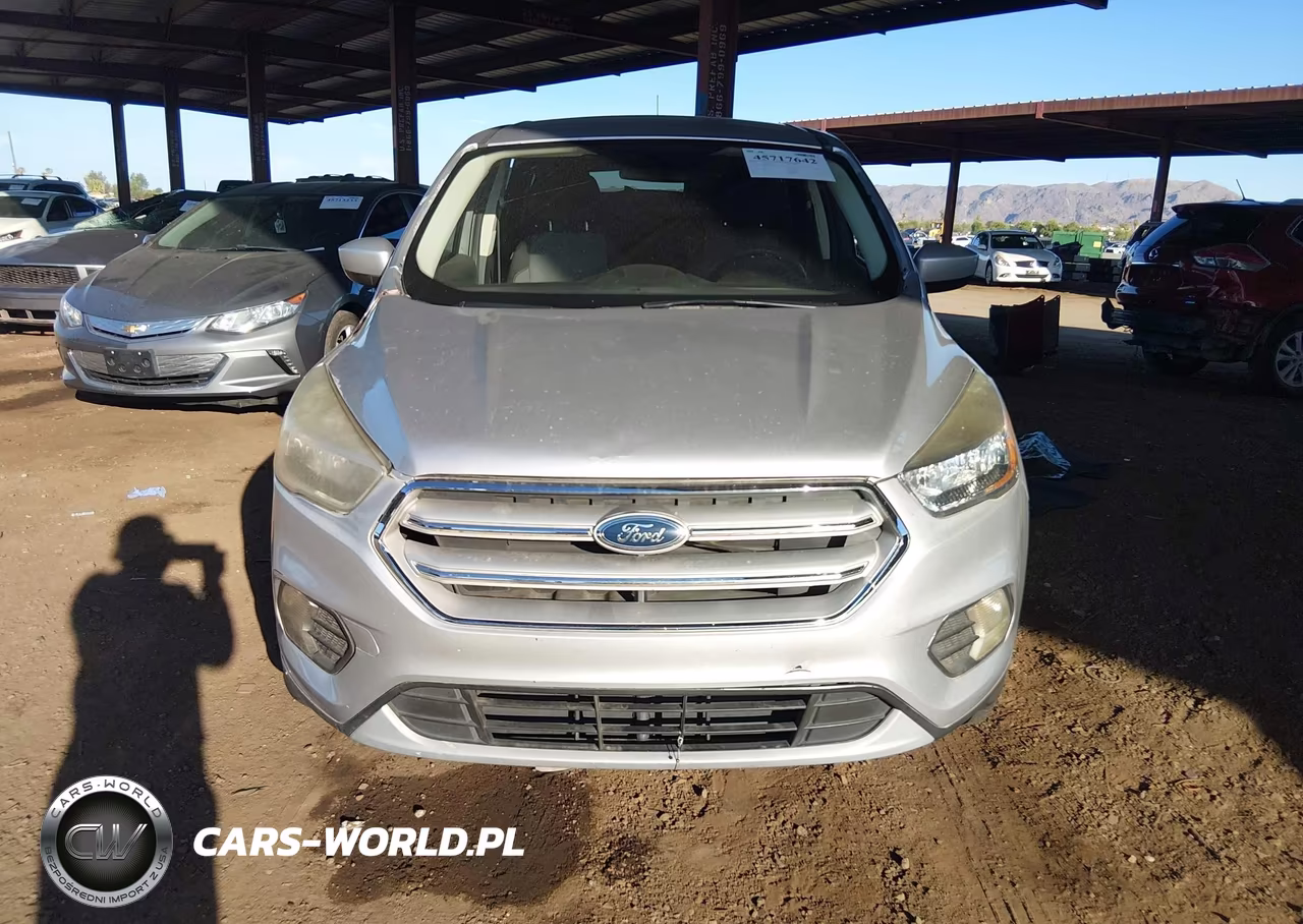 2017 Ford Escape Se VIN:1FMCU9GD8HUE18529 - 12