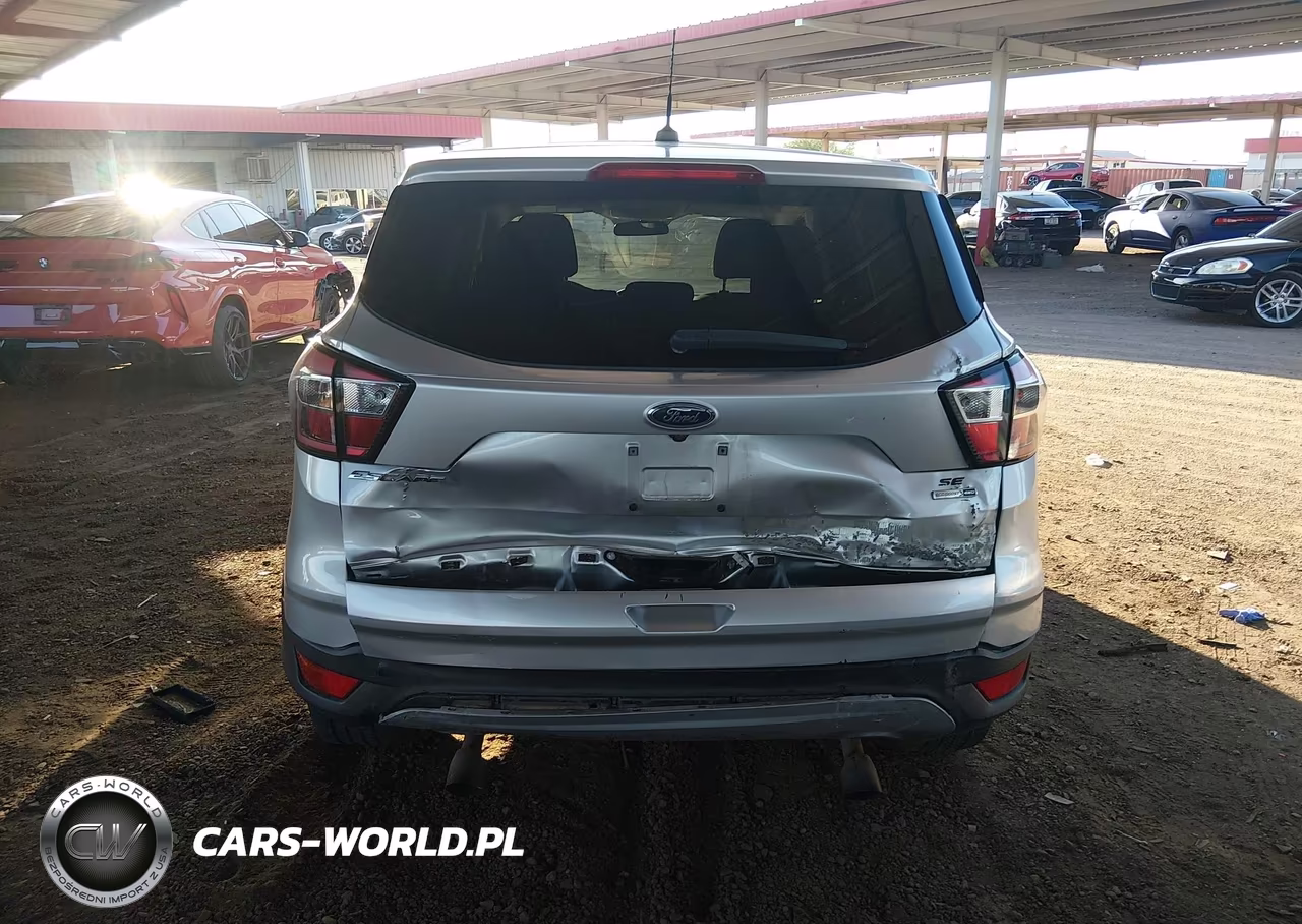 2017 Ford Escape Se VIN:1FMCU9GD8HUE18529 - 6