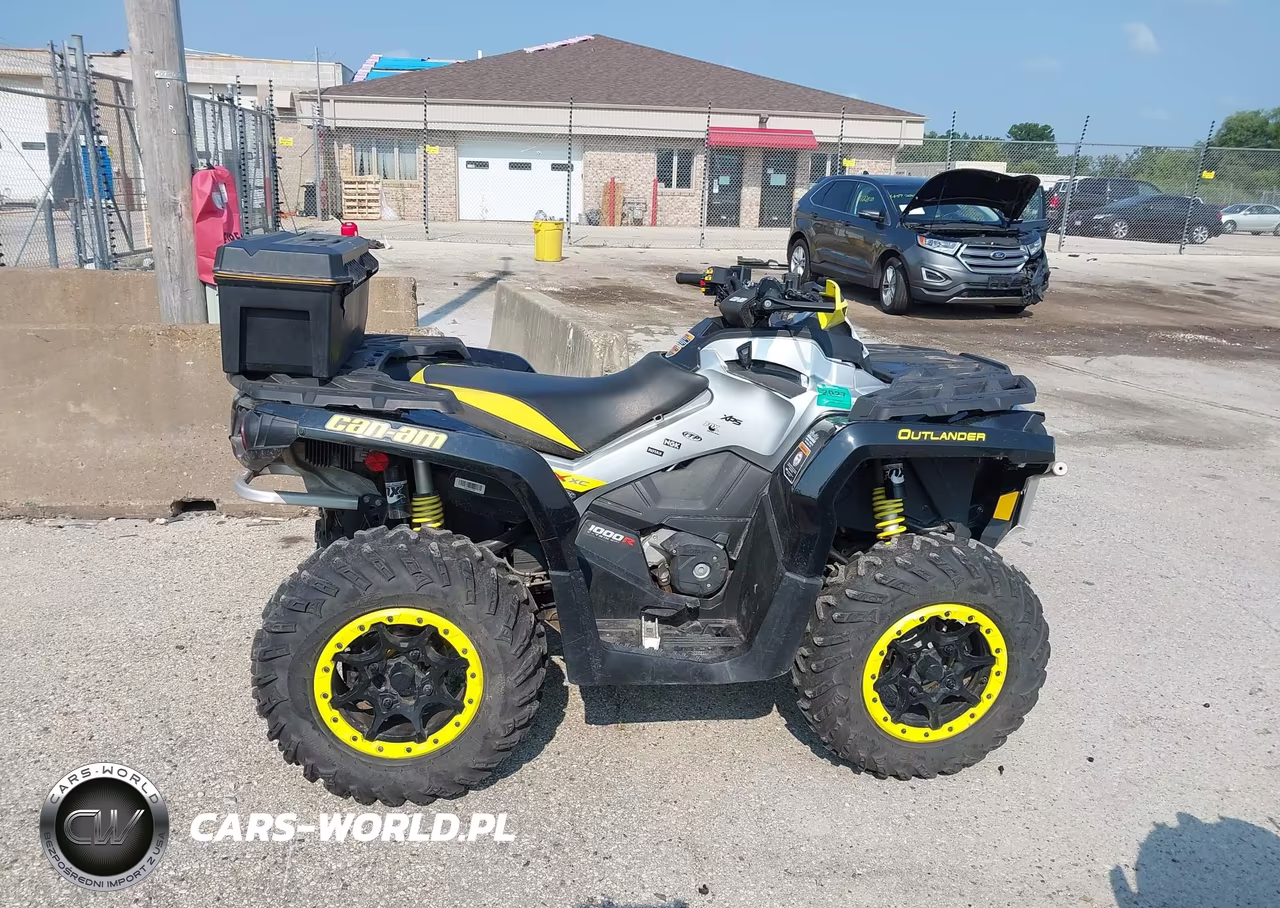 2018 Can-Am Outlander X Xc 1000R VIN:3JBLXAX42JJ000124 - 12