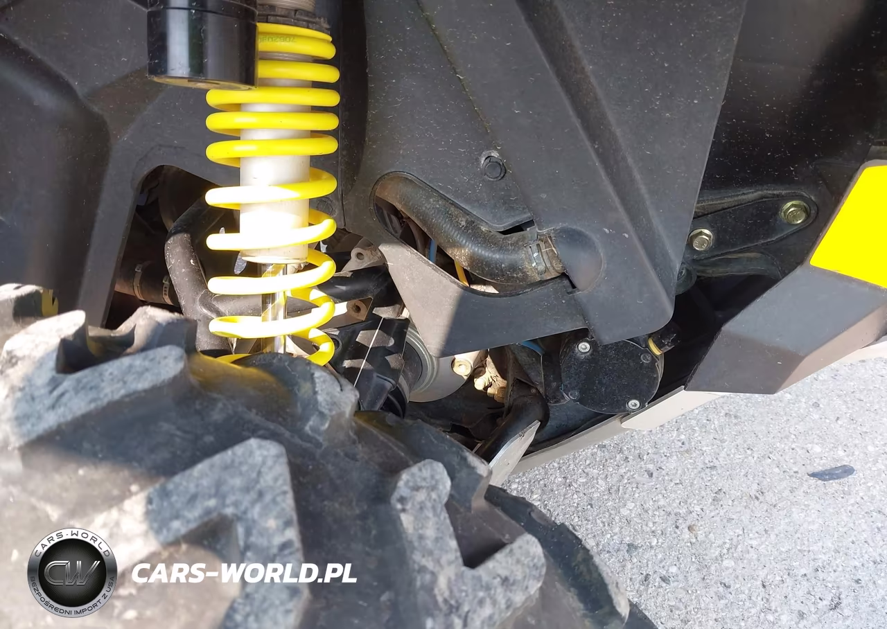 2018 Can-Am Outlander X Xc 1000R VIN:3JBLXAX42JJ000124 - 8