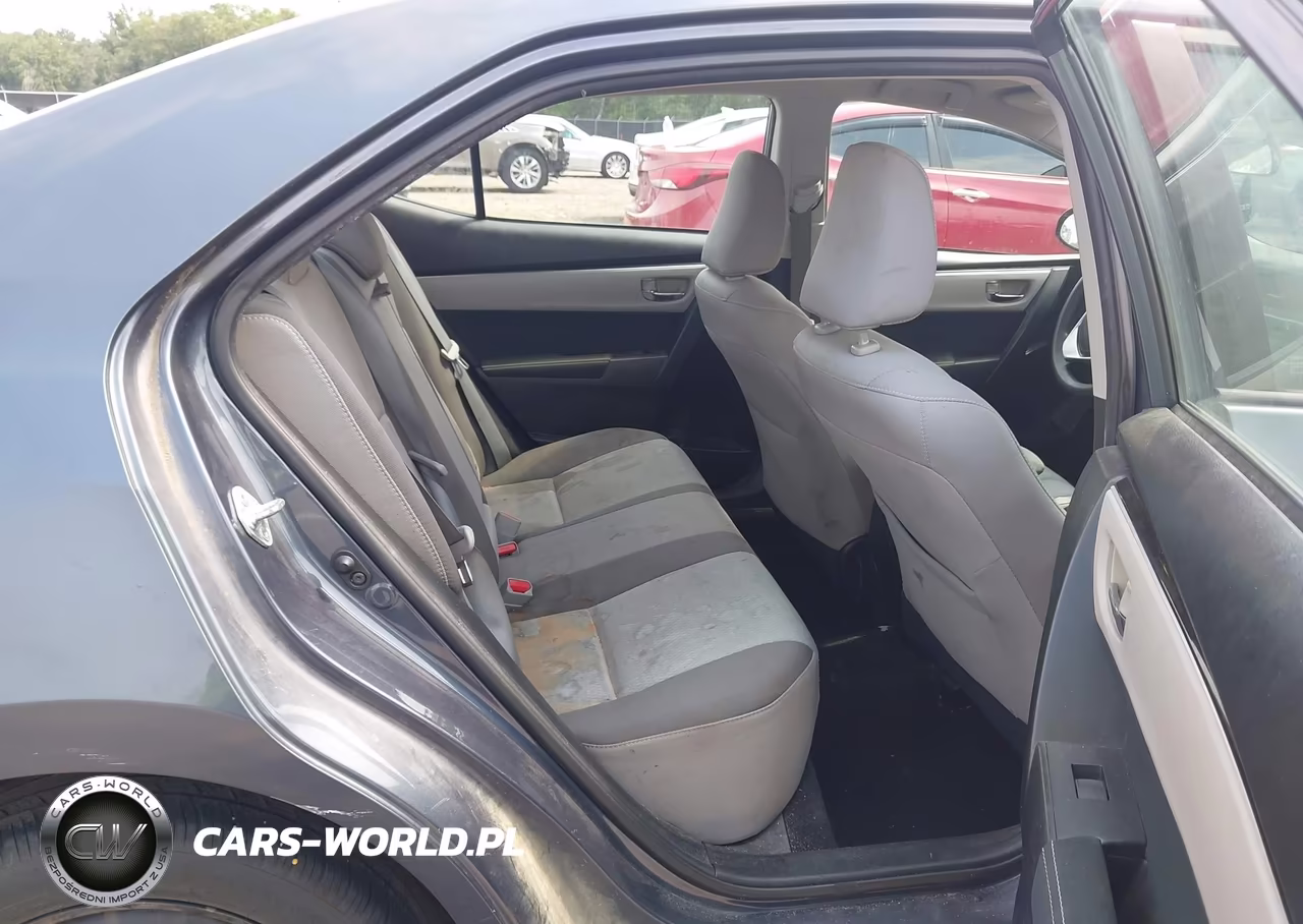 2017 Toyota Corolla Le VIN:5YFBURHE4HP718069 - 8