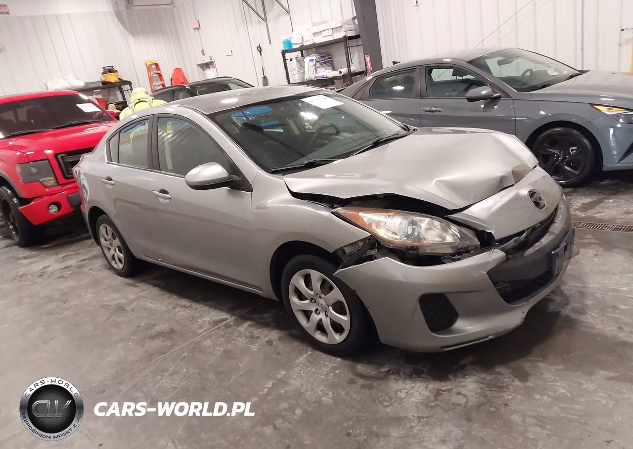 2013 Mazda Mazda3 I Sport