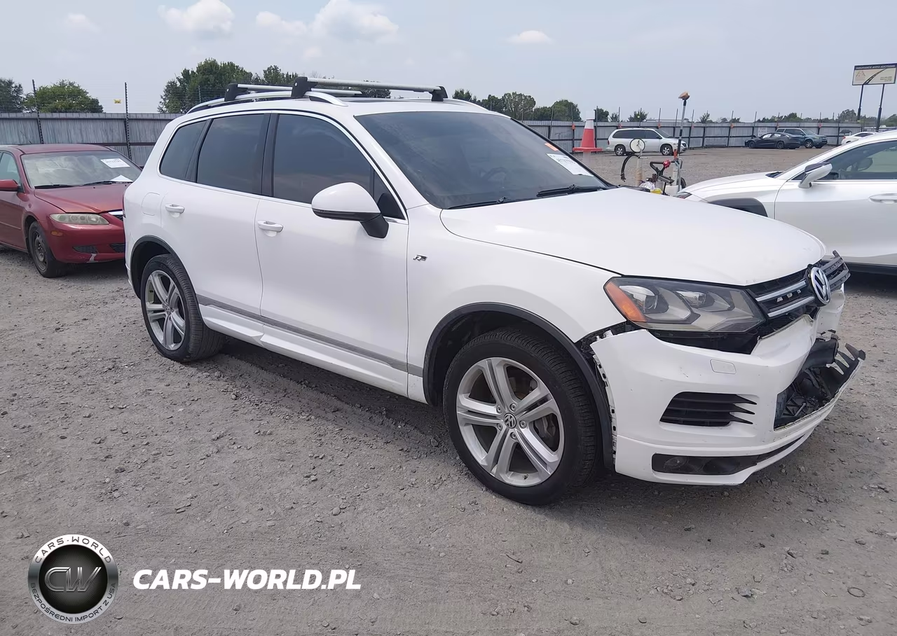 2014 Volkswagen Touareg 3.6L R-Line – zdjęcie 1 z 16