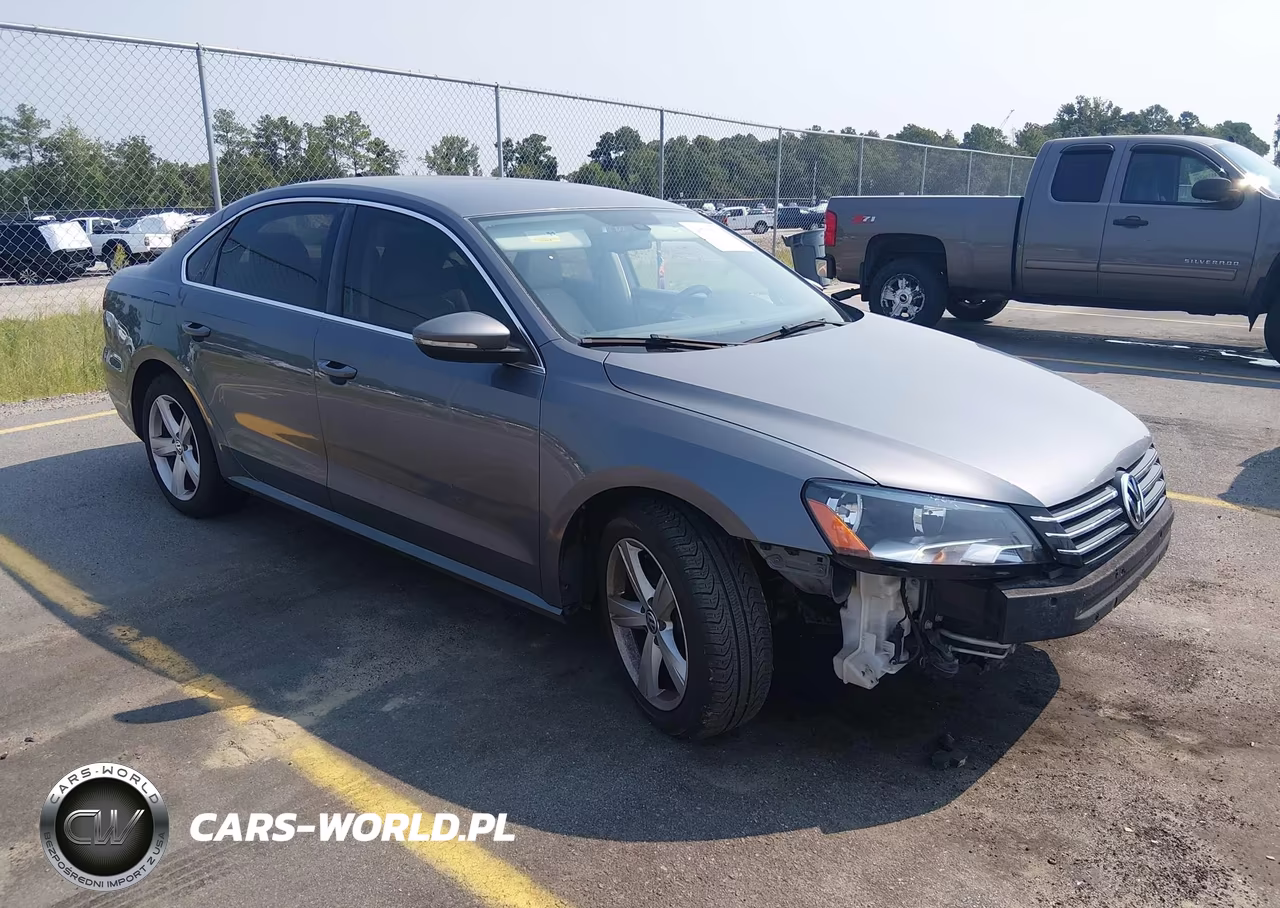 2012 Volkswagen Passat 2.5L Se – zdjęcie 1 z 12