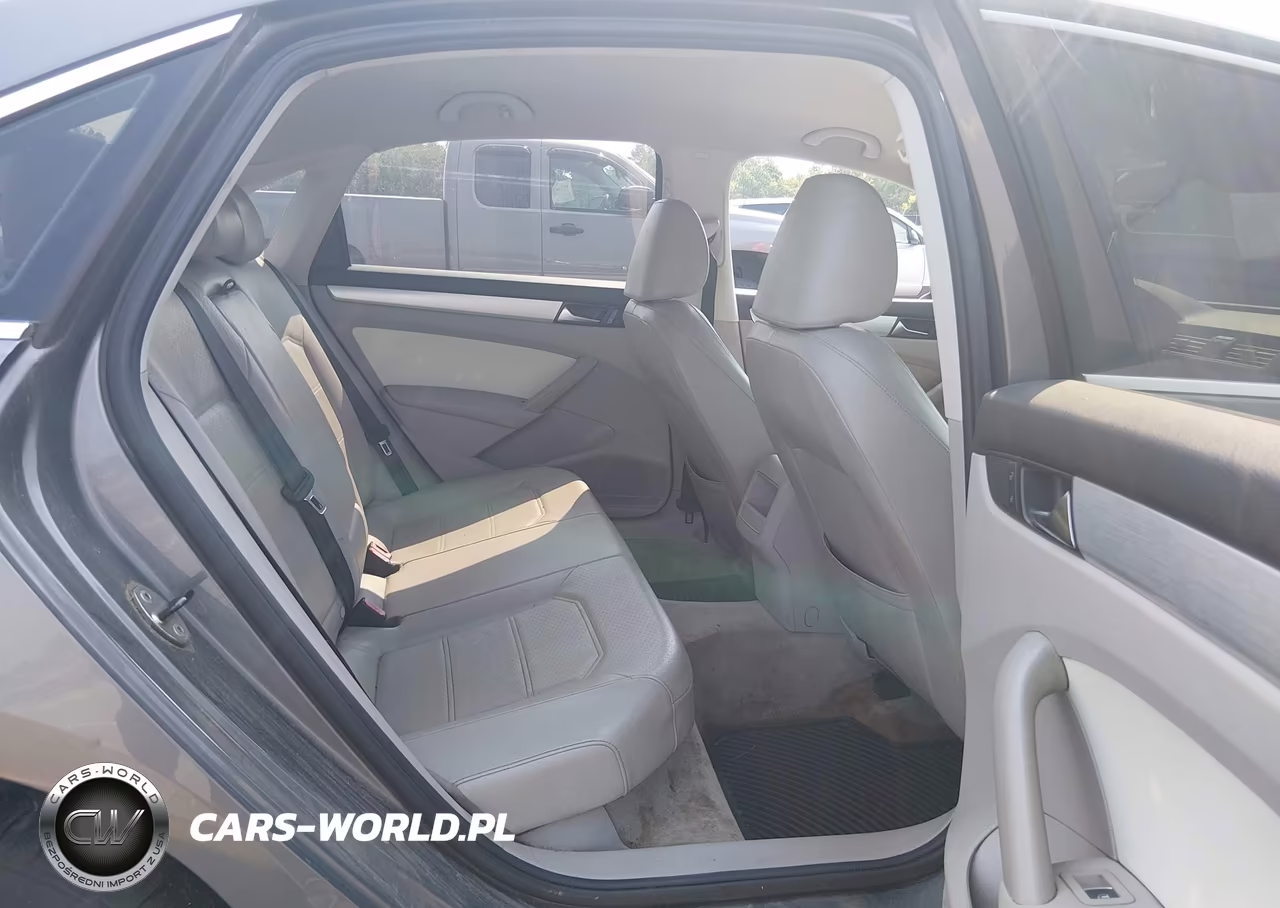 2012 Volkswagen Passat 2.5L Se VIN:1VWBH7A34CC032680 - 8