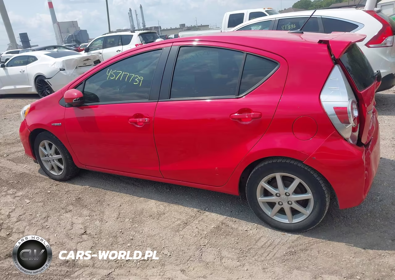 2014 Toyota Prius C Four VIN:JTDKDTB35E1567876 - 14