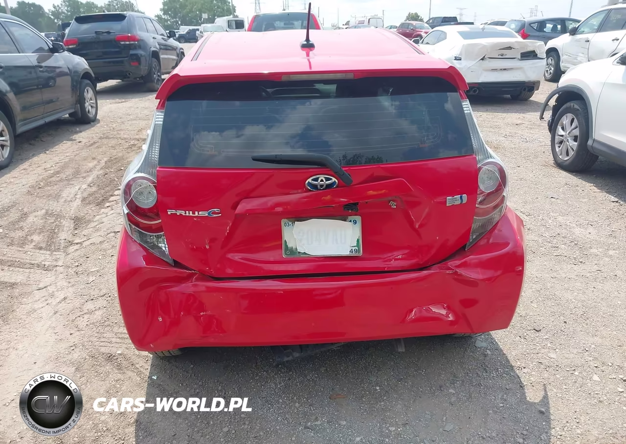 2014 Toyota Prius C Four VIN:JTDKDTB35E1567876 - 6