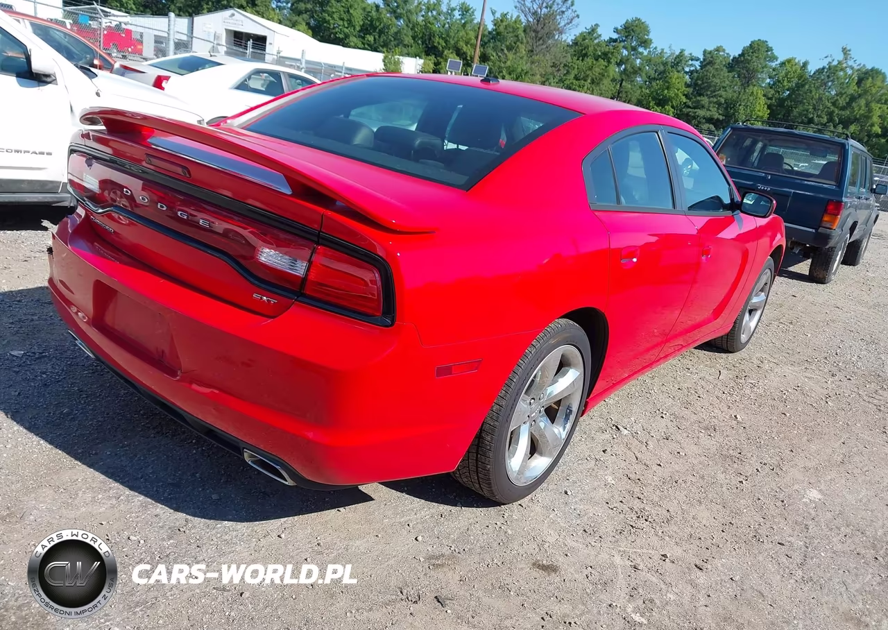 2014 Dodge Charger Sxt Plus VIN:2C3CDXHG6EH193547 - 4