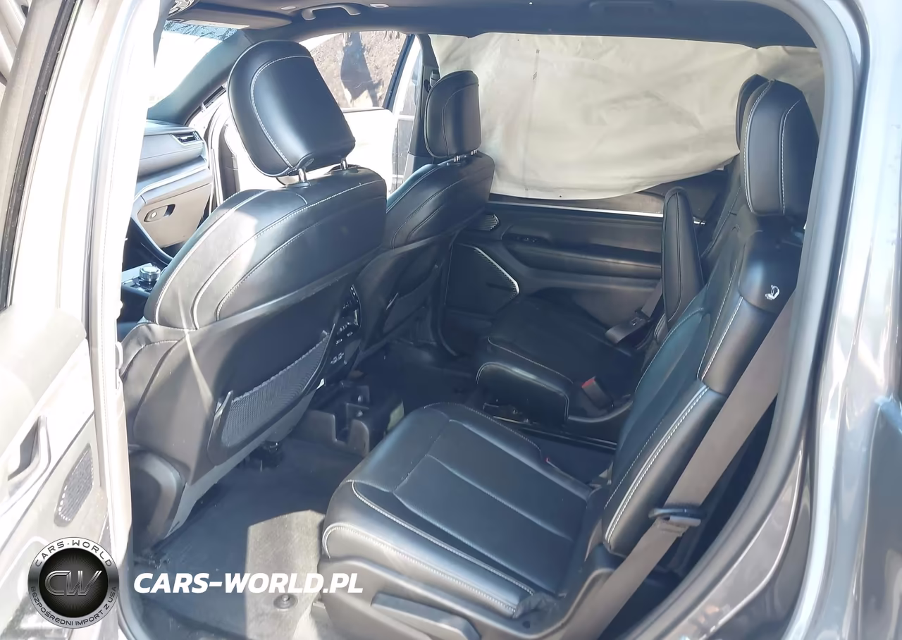 2023 Jeep Grand Cherokee L Overland 4X4 VIN:1C4RJKDGXP8809900 - 8