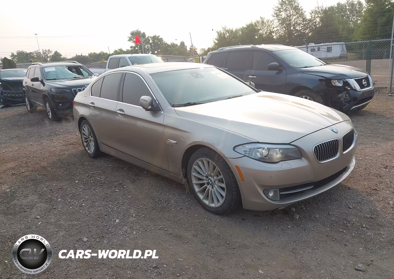 2011 BMW 535I xDrive – zdjęcie 1 z 16