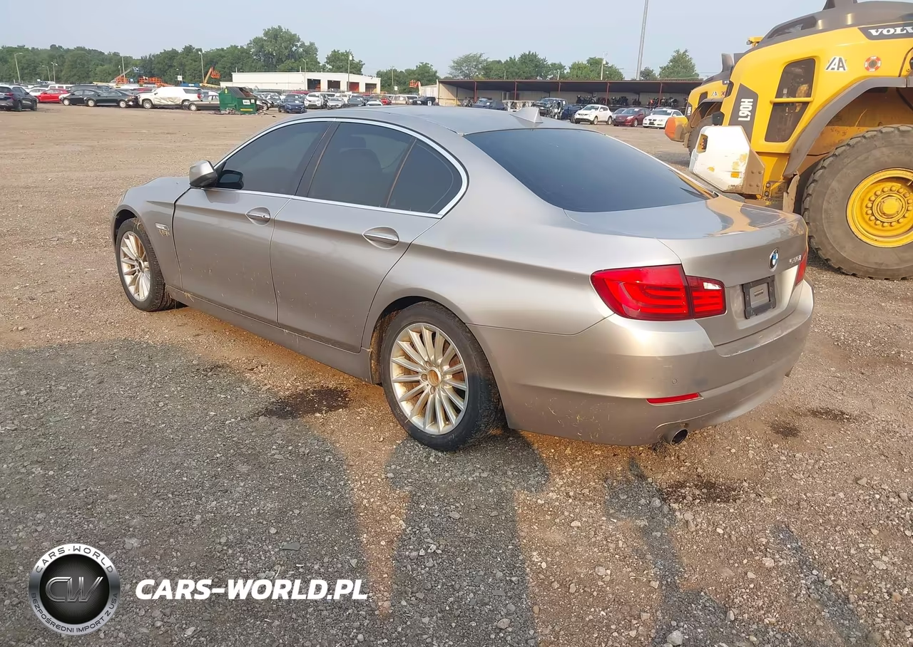 2011 BMW 535I xDrive VIN:WBAFU7C54BC780405 - 3