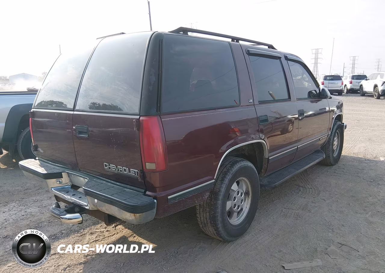 1999 Chevrolet Tahoe Ls VIN:1GNEK13R0XJ315330 - 4