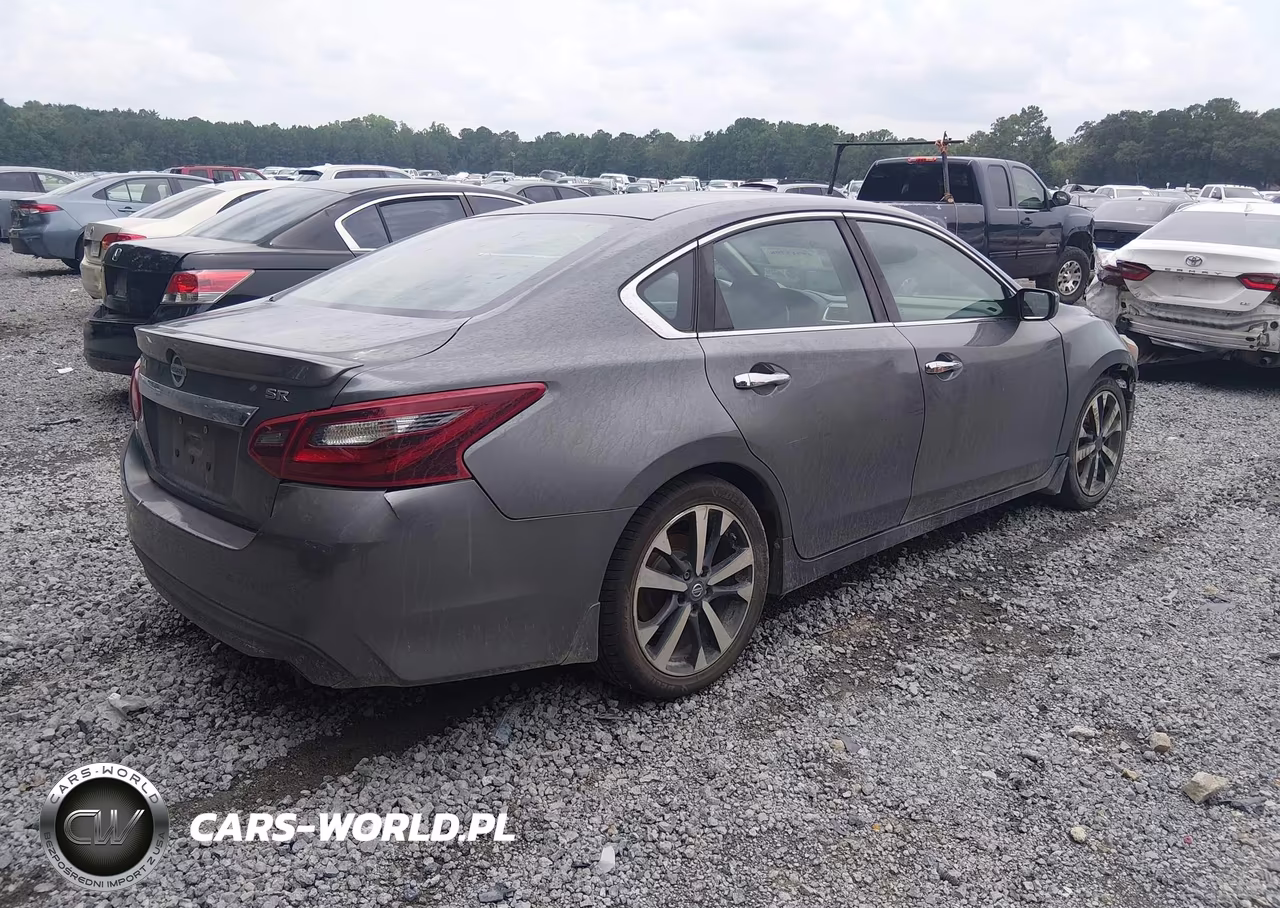 2017 Nissan Altima 2.5 Sr VIN:1N4AL3AP1HC494913 - 4