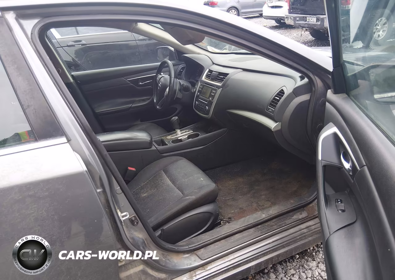 2017 Nissan Altima 2.5 Sr VIN:1N4AL3AP1HC494913 - 5