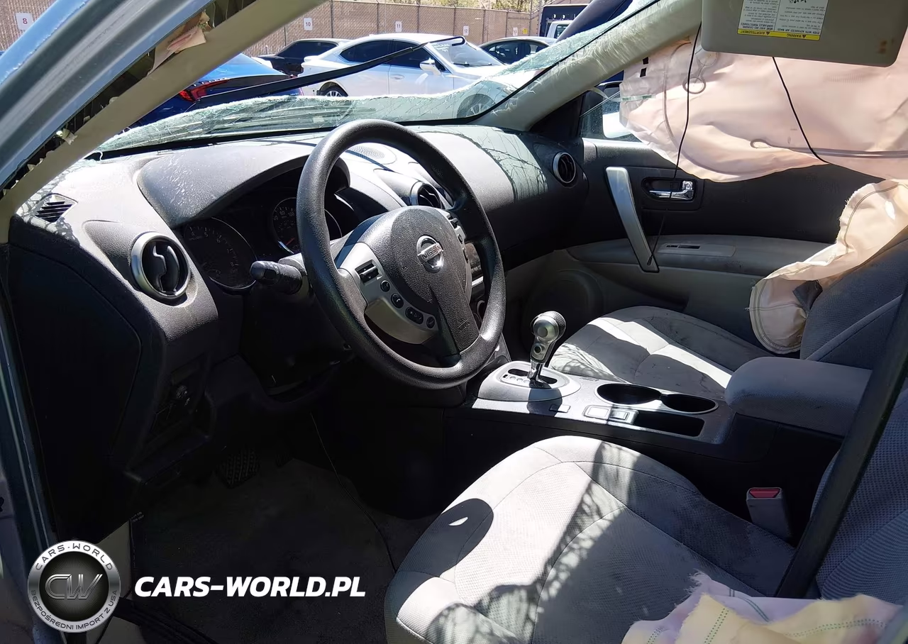 2014 Nissan Rogue Select S VIN:JN8AS5MT4EW105049 - 5