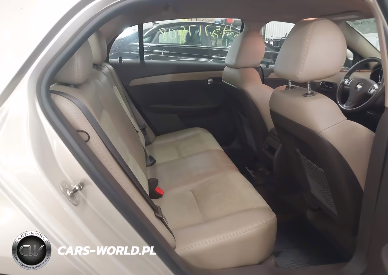 2011 Chevrolet Malibu 2Lt VIN:1G1ZD5E10BF241768 - 8