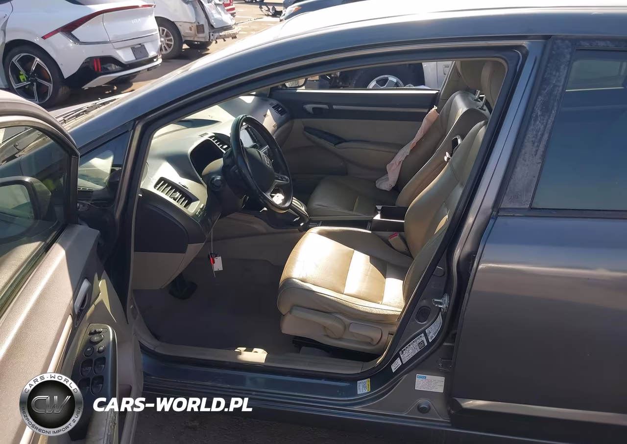 2010 Honda Civic Hybrid VIN:JHMFA3F24AS007149 - 5
