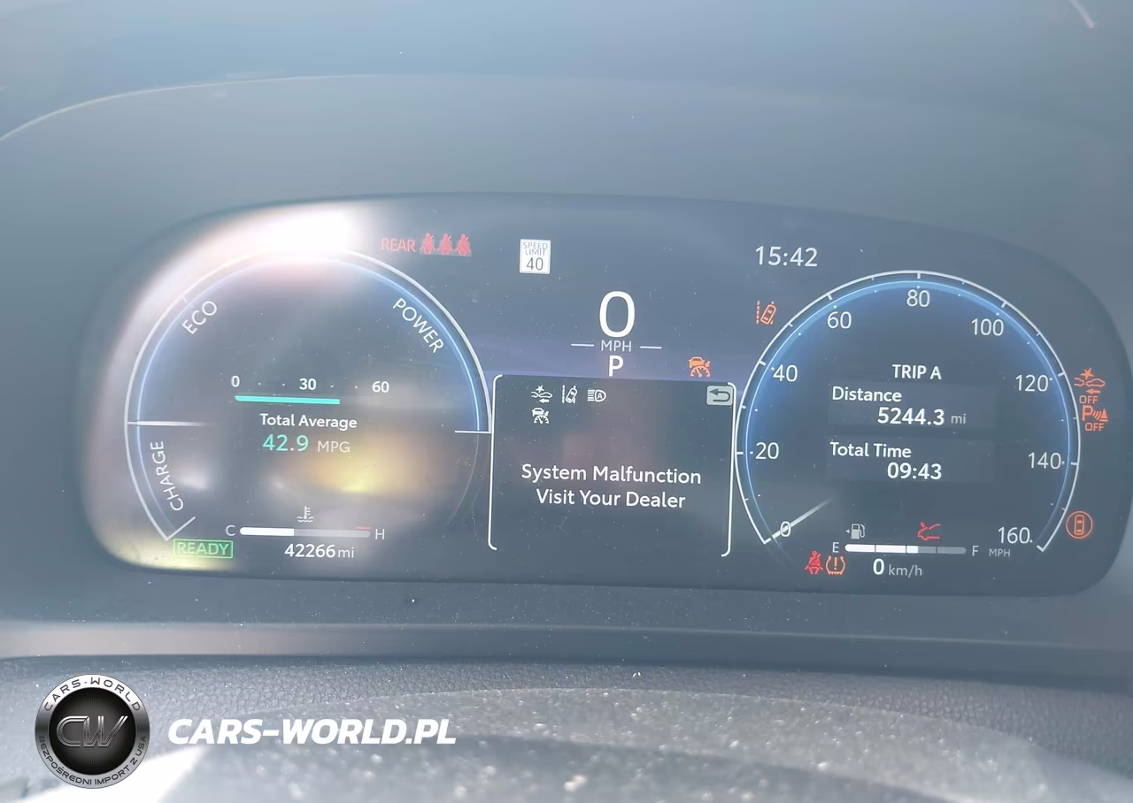 2024 Toyota Crown Limited VIN:JTDAAAAF6R3030142 - 7