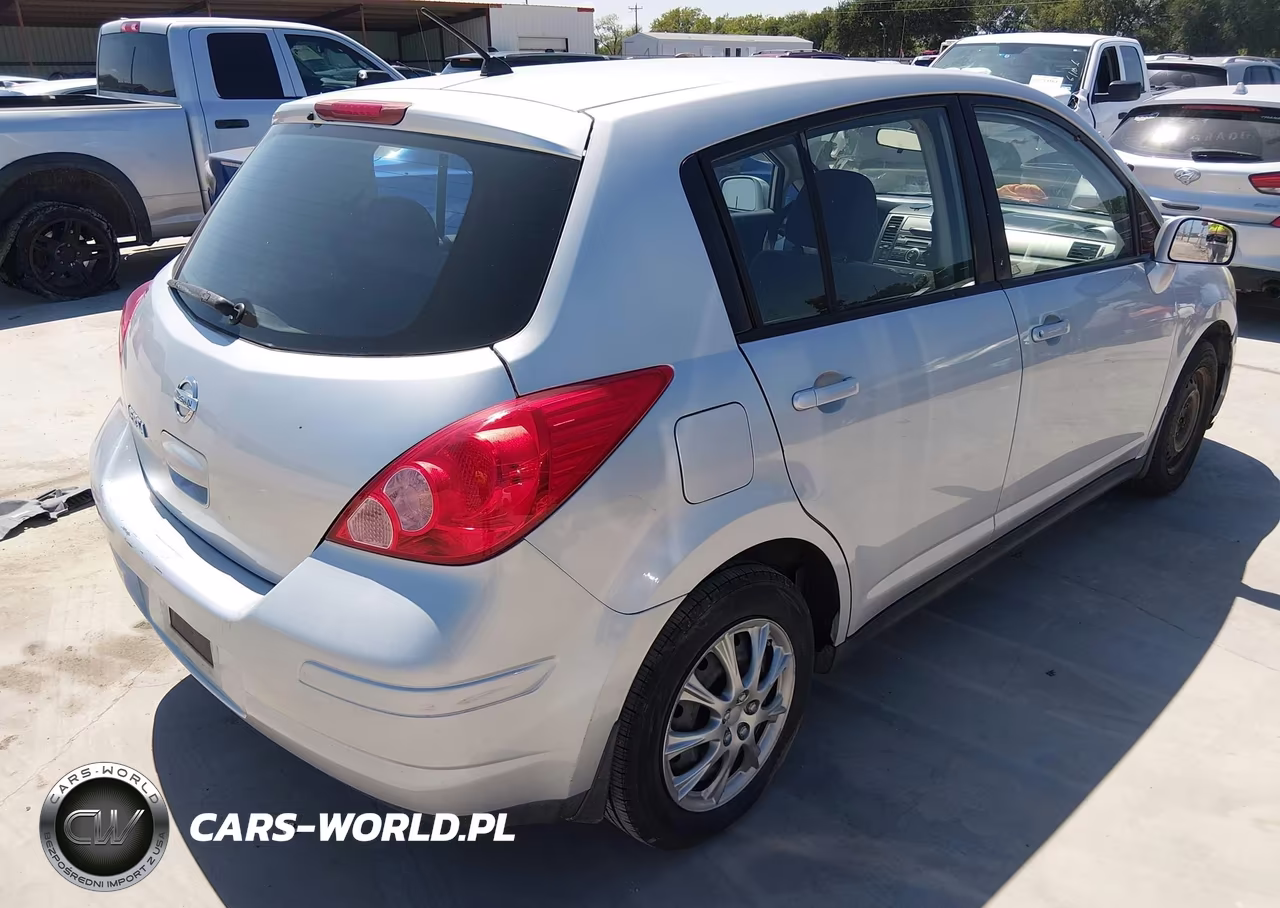2009 Nissan Versa 1.8S VIN:3N1BC13E59L351700 - 4