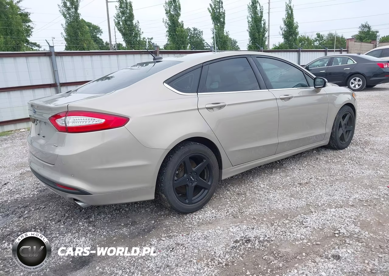 2015 Ford Fusion Se VIN:3FA6P0H77FR193785 - 4