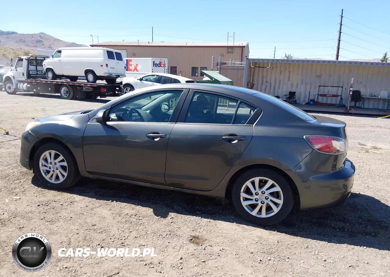 2012 Mazda Mazda3 I Touring VIN:JM1BL1V80C1562757 - 14