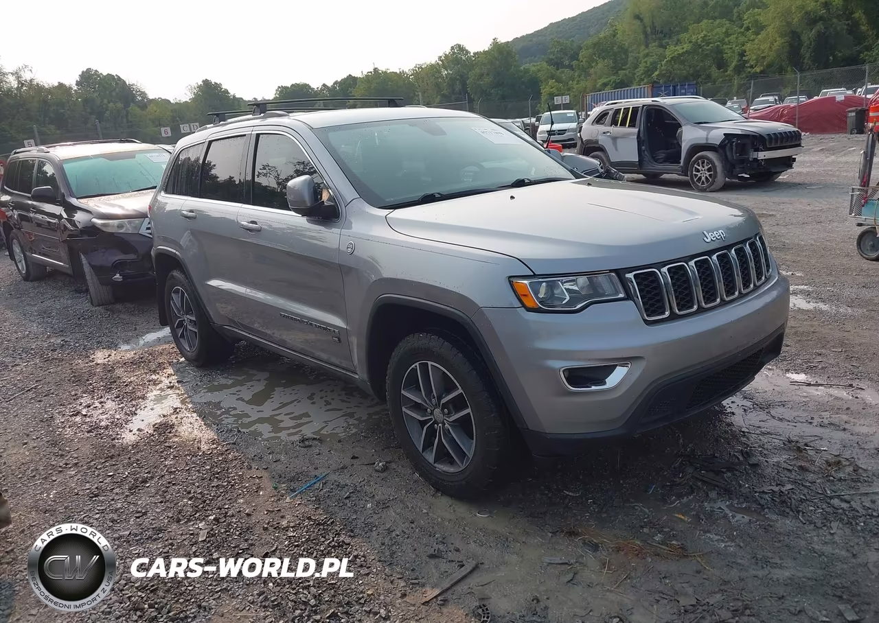 2018 Jeep Grand Cherokee Laredo E 4X4 – zdjęcie 1 z 16