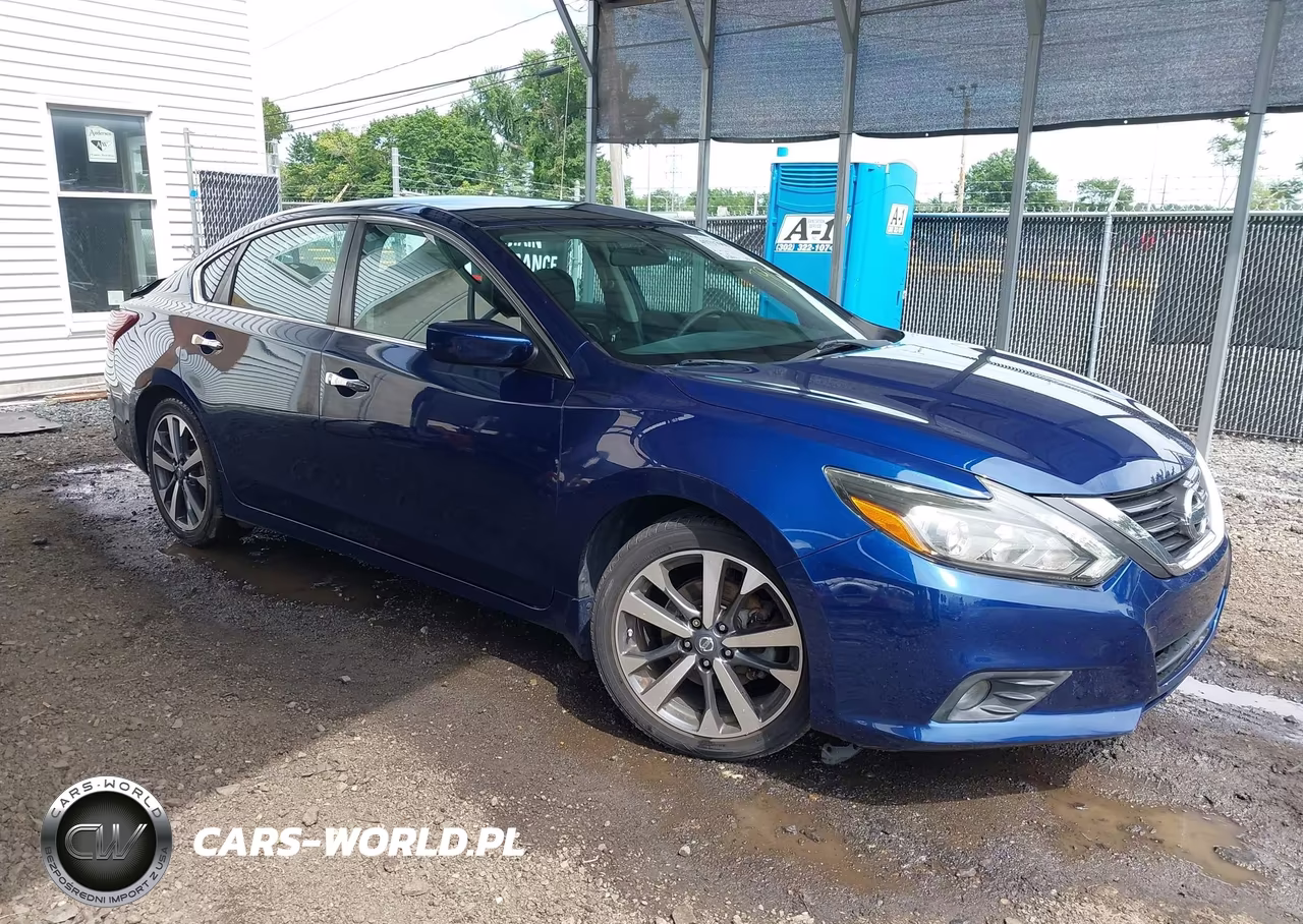 2017 Nissan Altima 2.5 Sr – zdjęcie 1 z 17