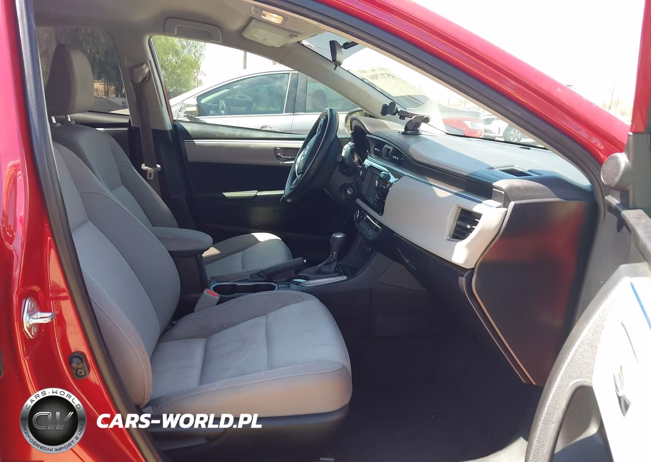 2016 Toyota Corolla Le Plus VIN:5YFBURHE7GP424454 - 5