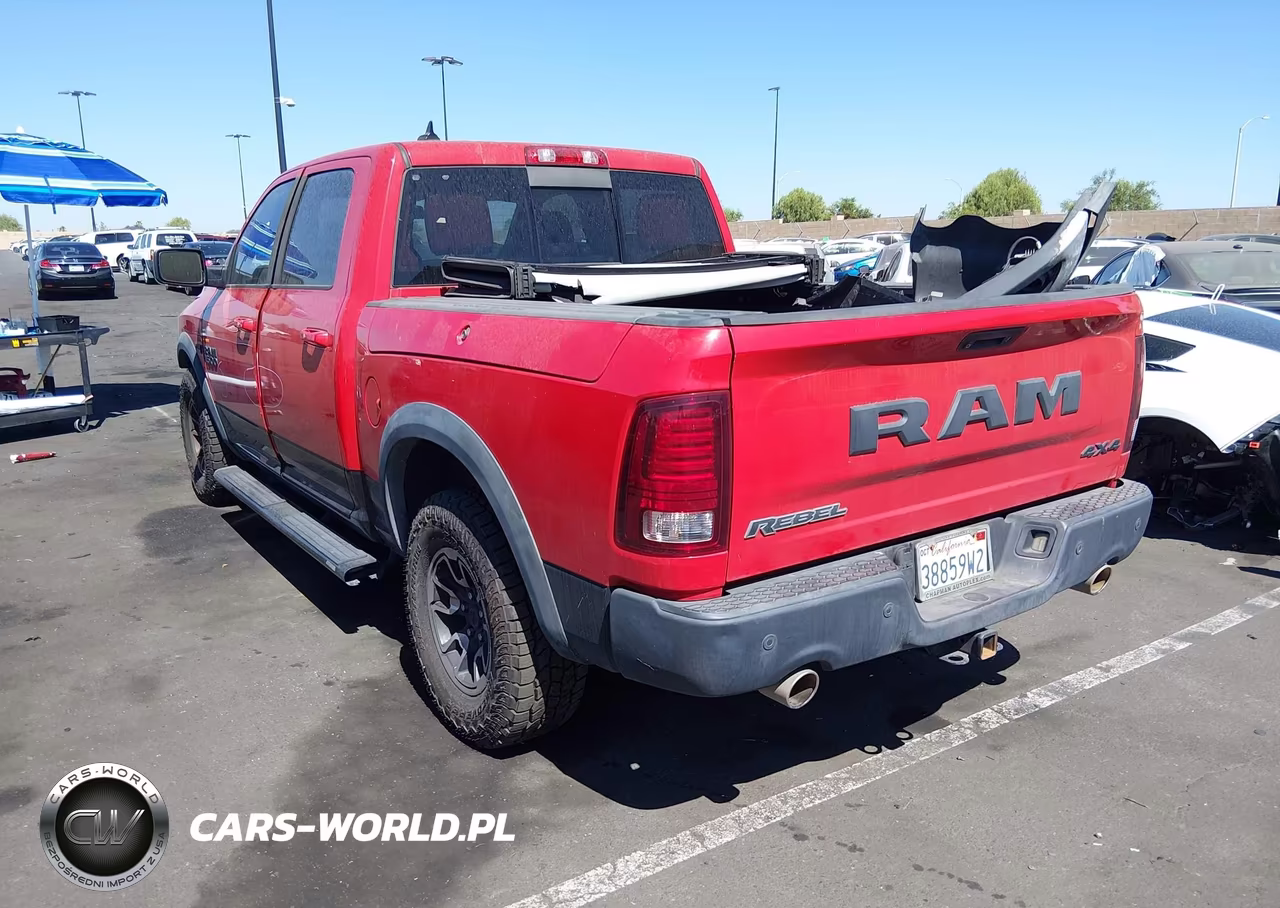 2015 Ram 1500 Rebel VIN:1C6RR7YT2FS736379 - 3