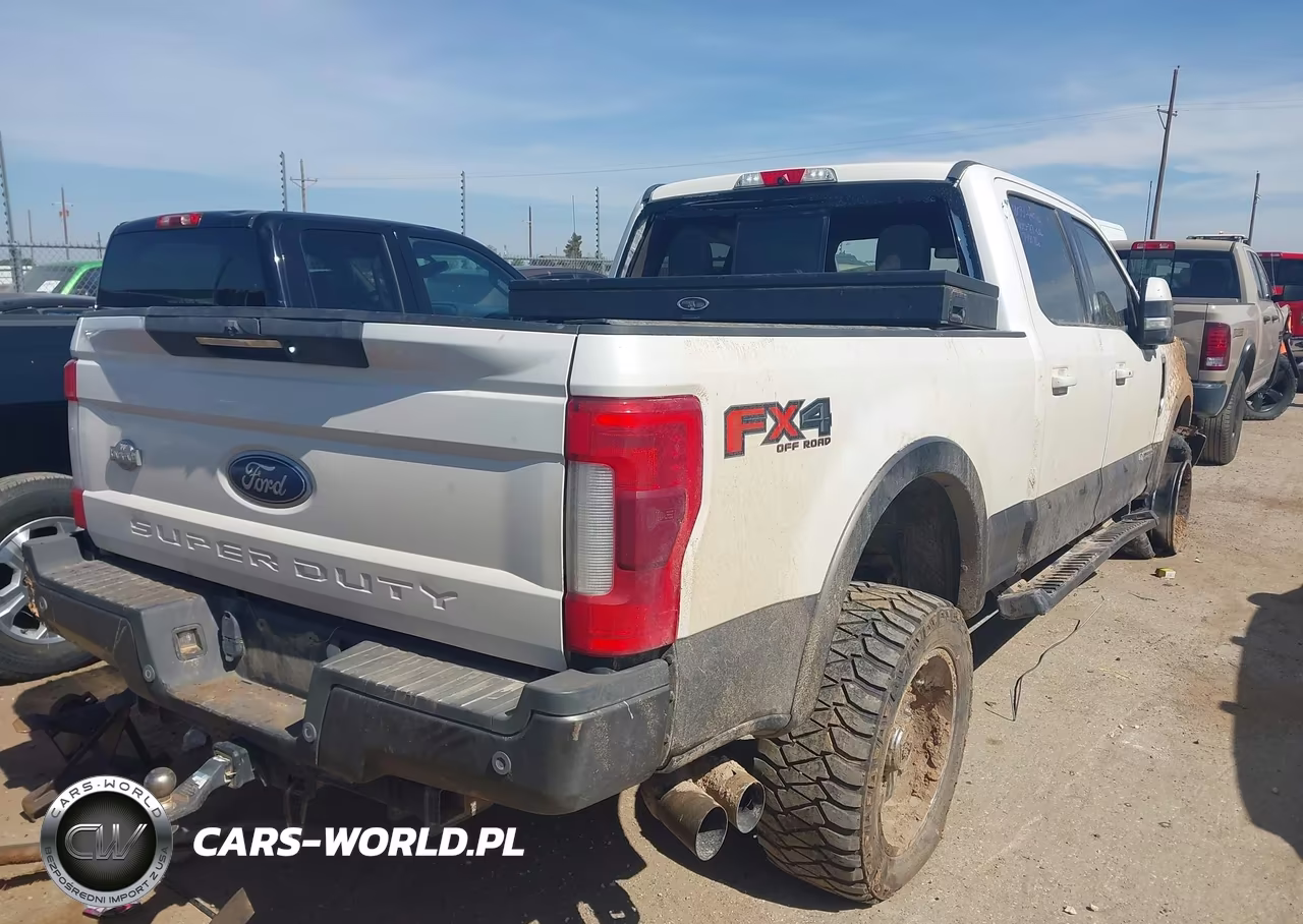 2019 Ford F-250 King Ranch VIN:1FT7W2BT9KEC77526 - 4