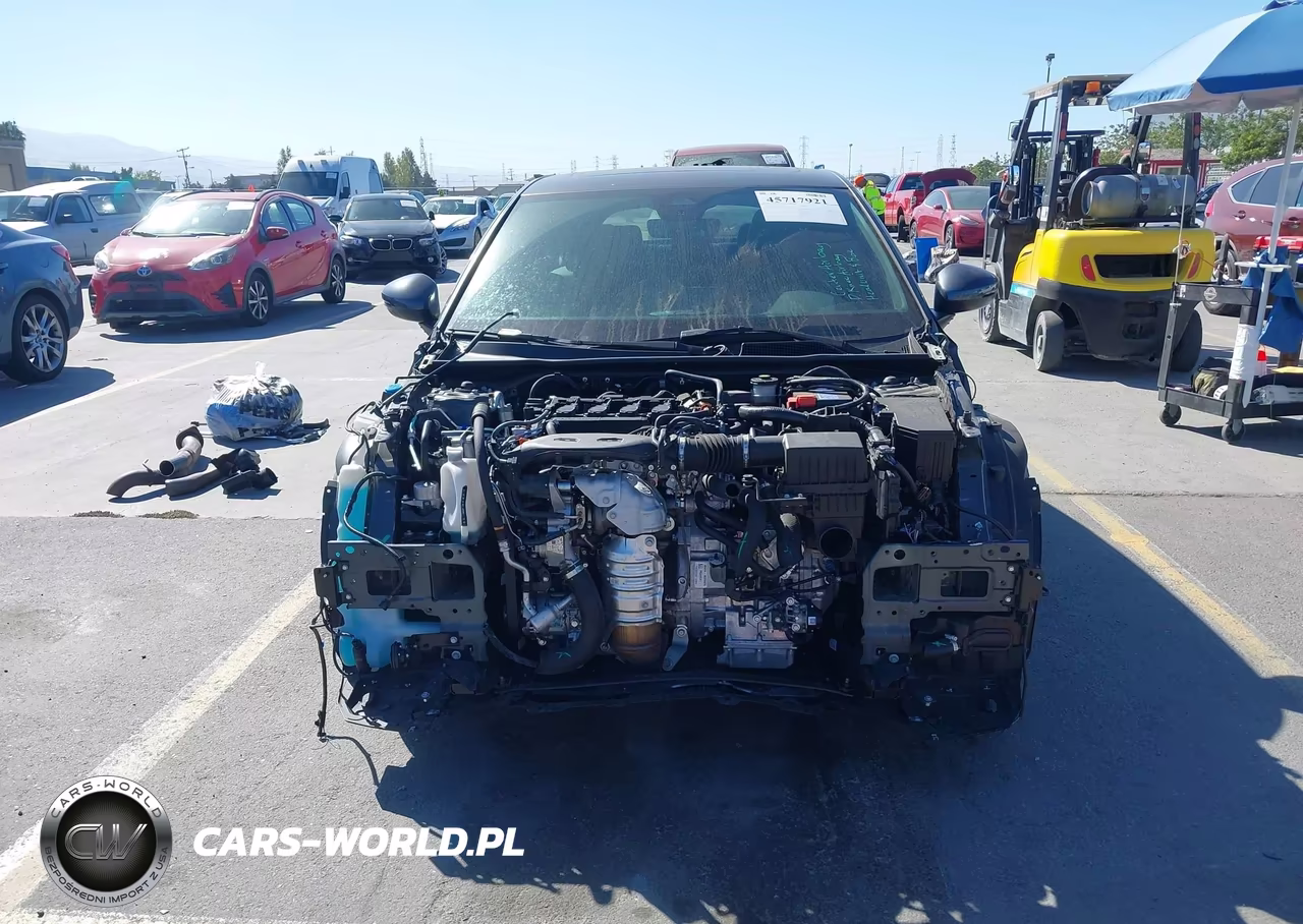 2023 Honda Civic Sport Touring VIN:19XFL1H80PE007968 - 13