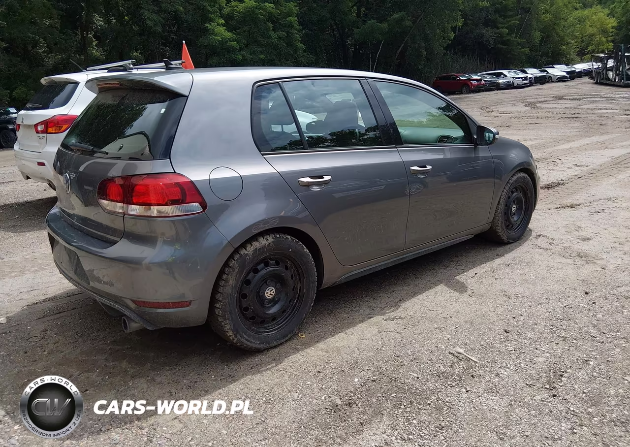 2013 Volkswagen Gti 4-Door VIN:WVWGD7AJ9DW098631 - 4
