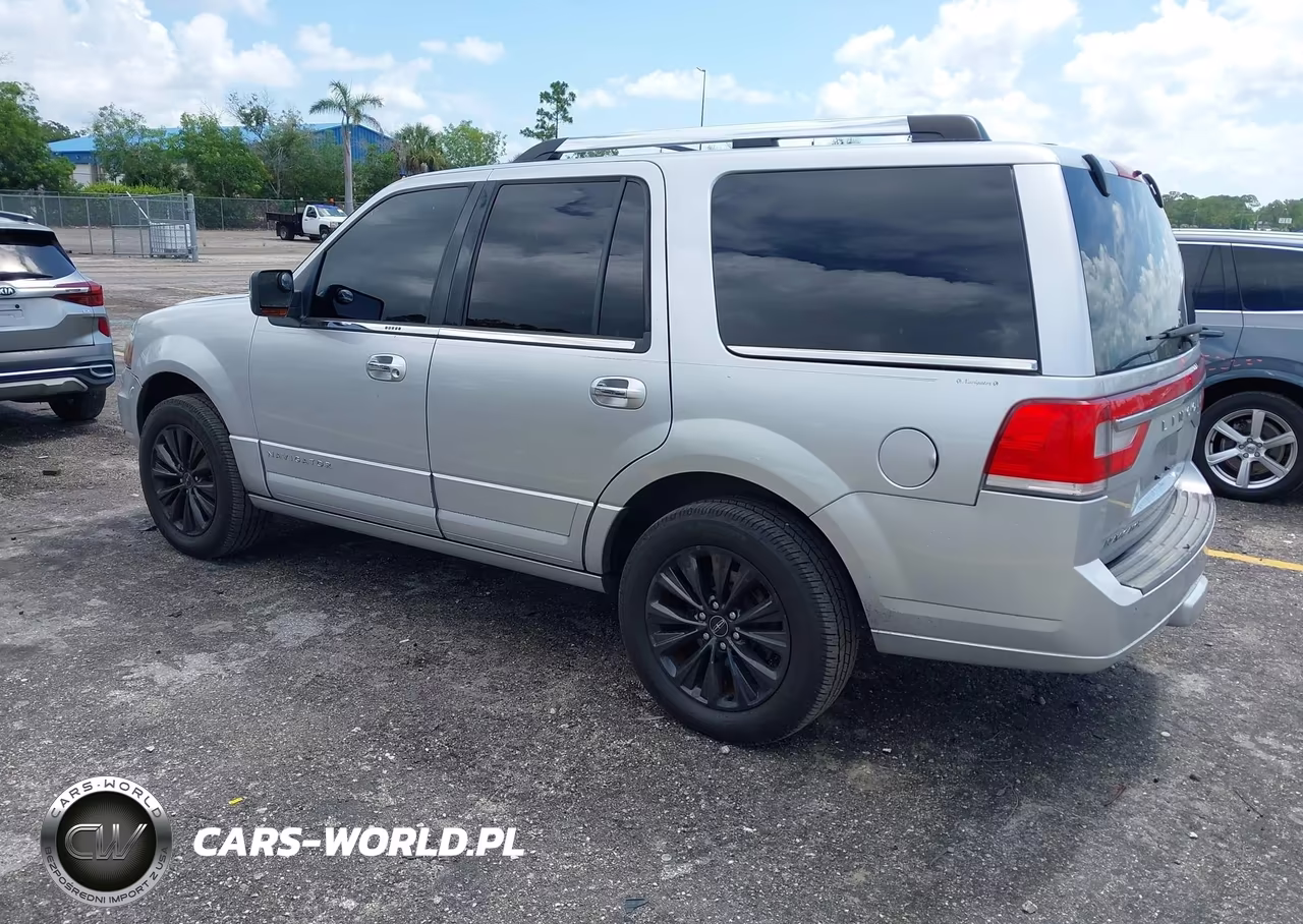2016 Lincoln Navigator Select VIN:5LMJJ2HTXGEL06222 - 3