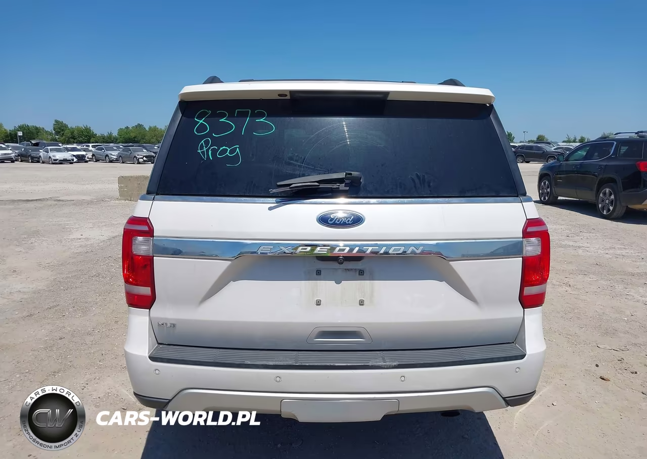 2019 Ford Expedition Xlt VIN:1FMJU1HT4KEA03997 - 17